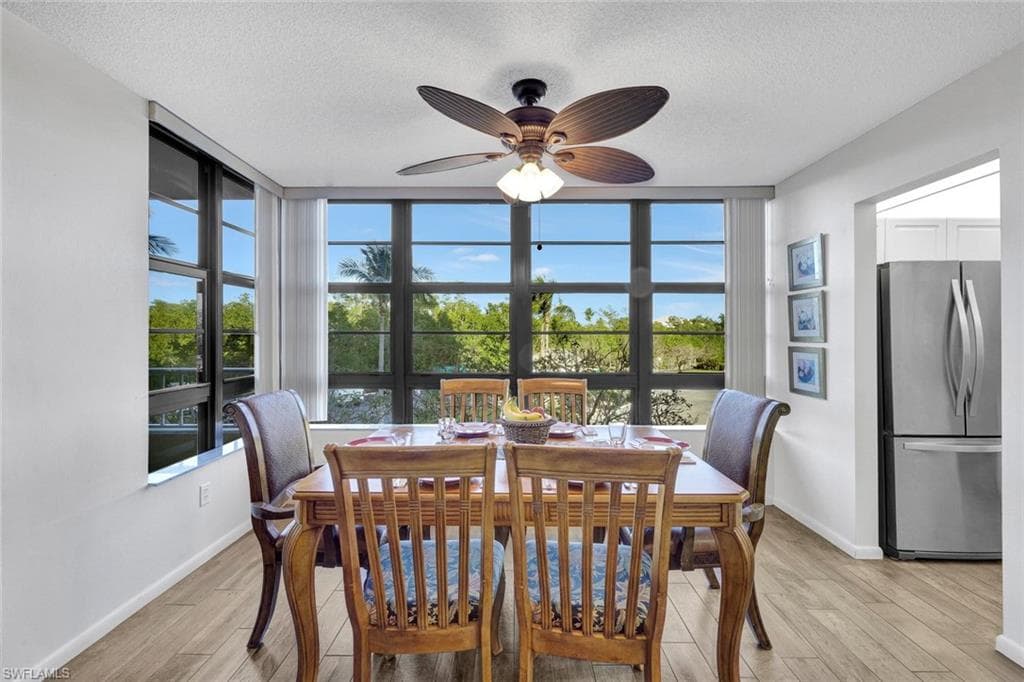 440 Seaview Ct 203, Marco Island, FL 34145-13