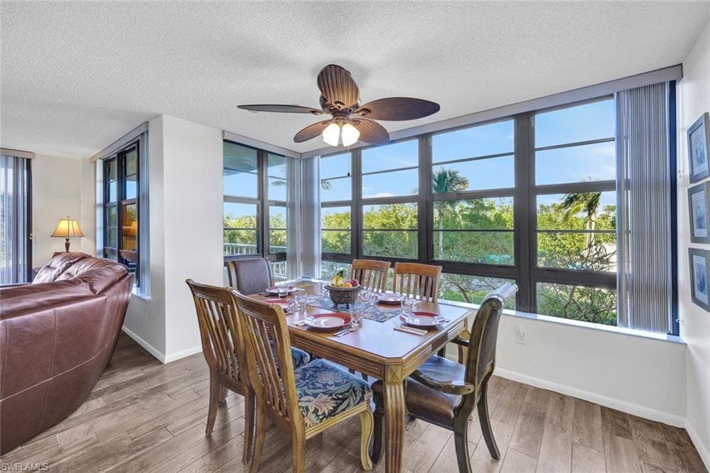 440 Seaview Ct 203, Marco Island, FL 34145-14