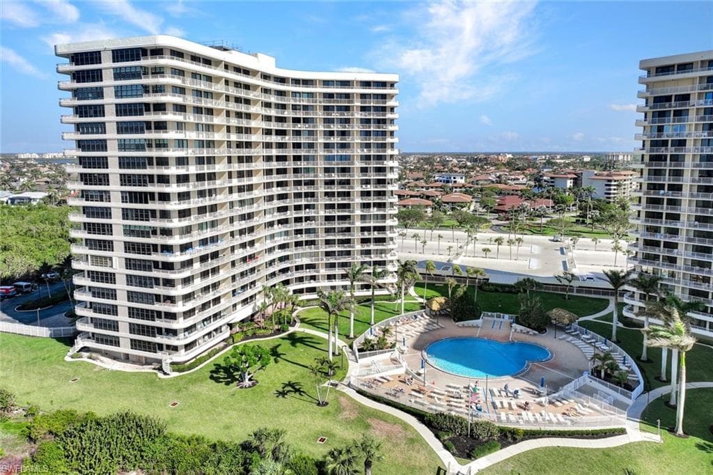 440 Seaview Ct 203, Marco Island, FL 34145-27