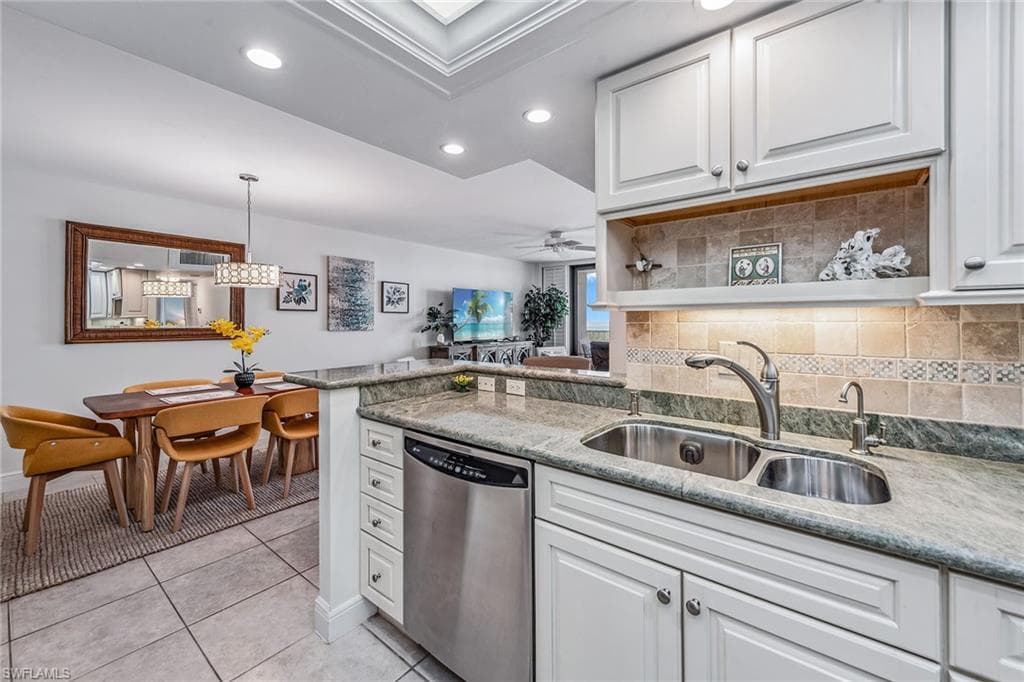 260 Seaview Ct 1210, Marco Island, FL 34145-6