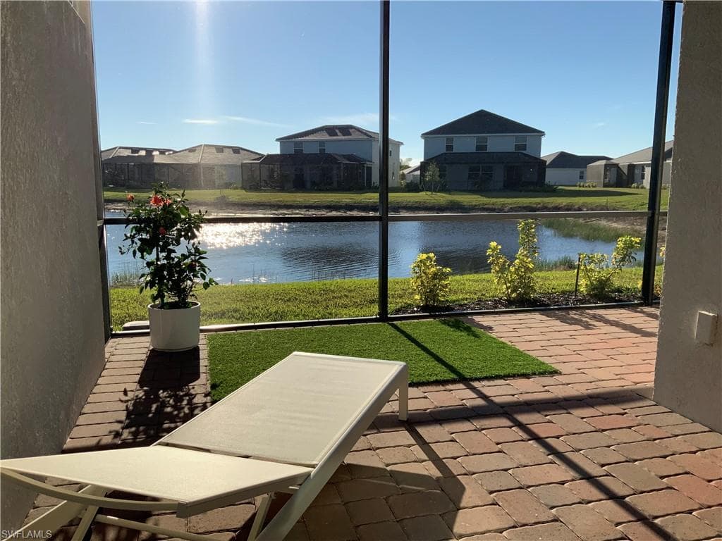 2011 Vermont Ln, Naples, FL 34120-1