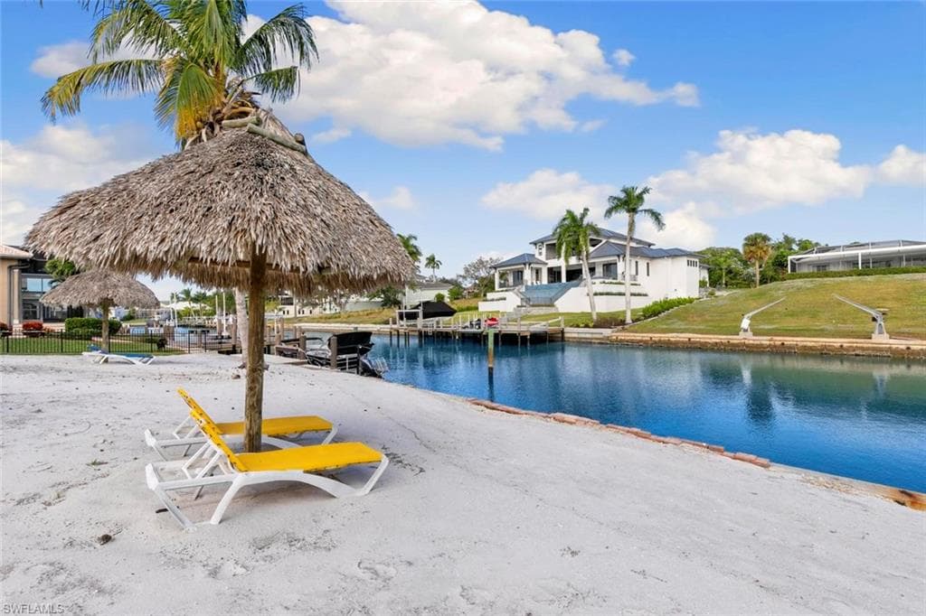 1668 Mcilvaine Ct, Marco Island, FL 34145-15