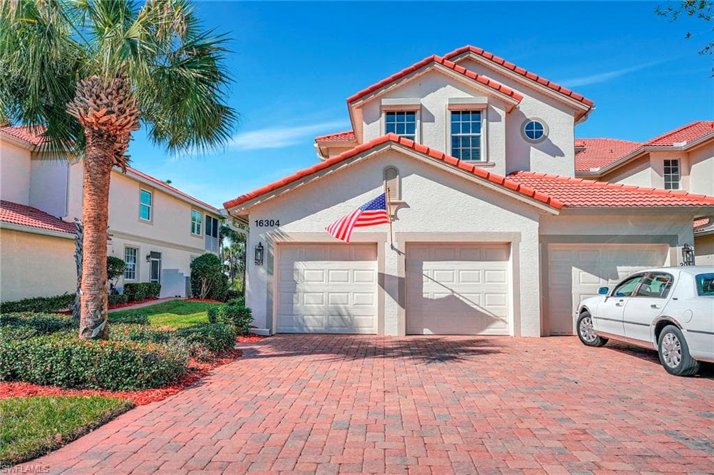 16304 Crown Arbor Way 101, Fort Myers, FL 33908-2
