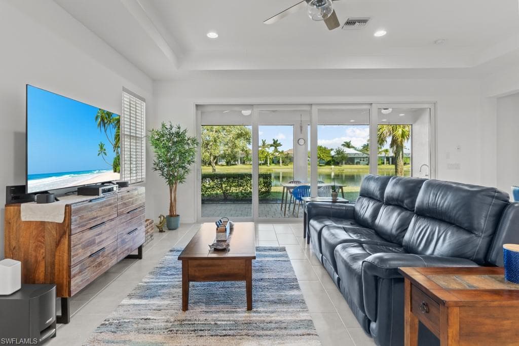 14540 Topsail Dr, Naples, FL 34114-13
