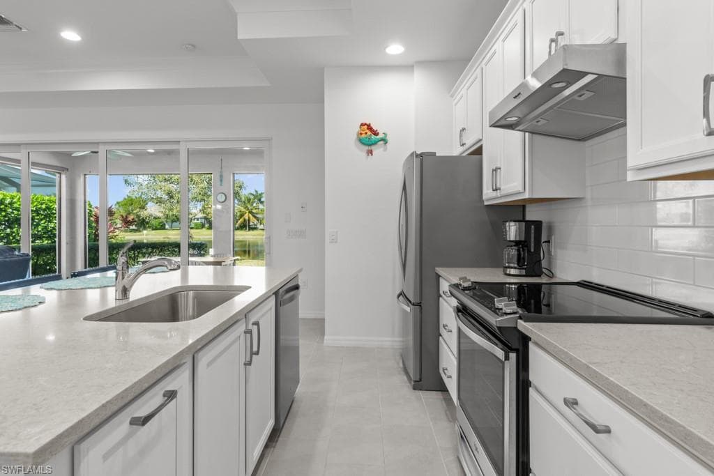 14540 Topsail Dr, Naples, FL 34114-26