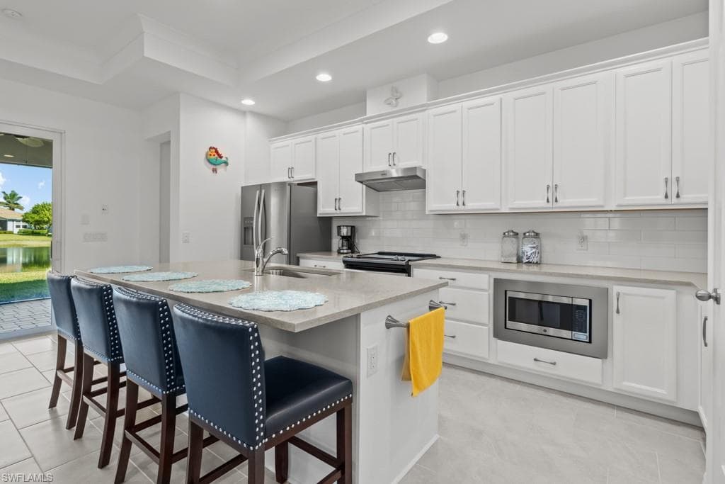 14540 Topsail Dr, Naples, FL 34114-28
