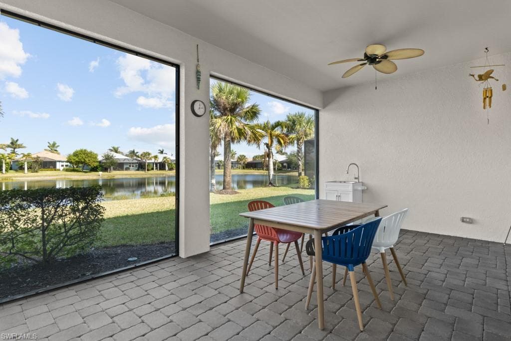 14540 Topsail Dr, Naples, FL 34114-47
