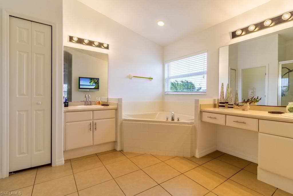 1144 31st Ave, Cape Coral, FL 33993-18