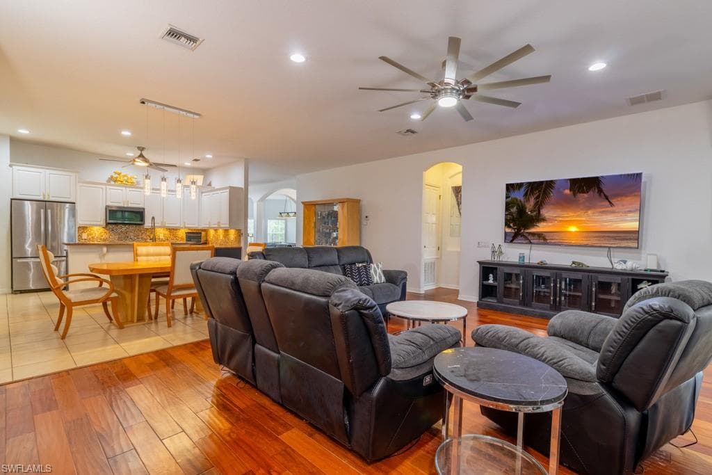 1144 31st Ave, Cape Coral, FL 33993-8