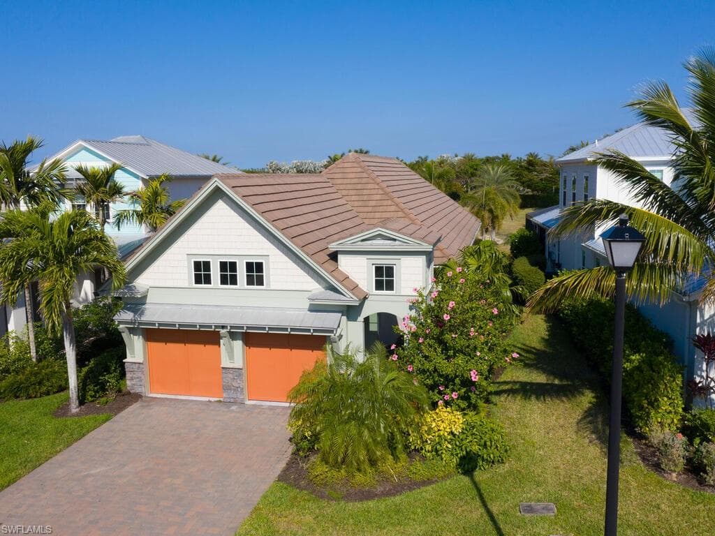 14167 Nautica Ct, Naples, FL 34114-2