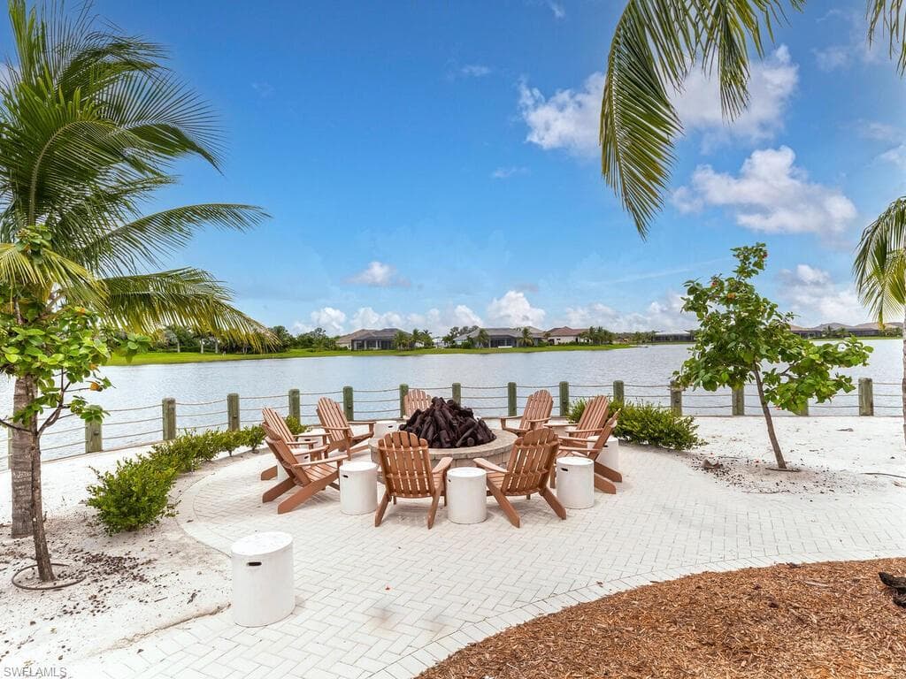 14167 Nautica Ct, Naples, FL 34114-35