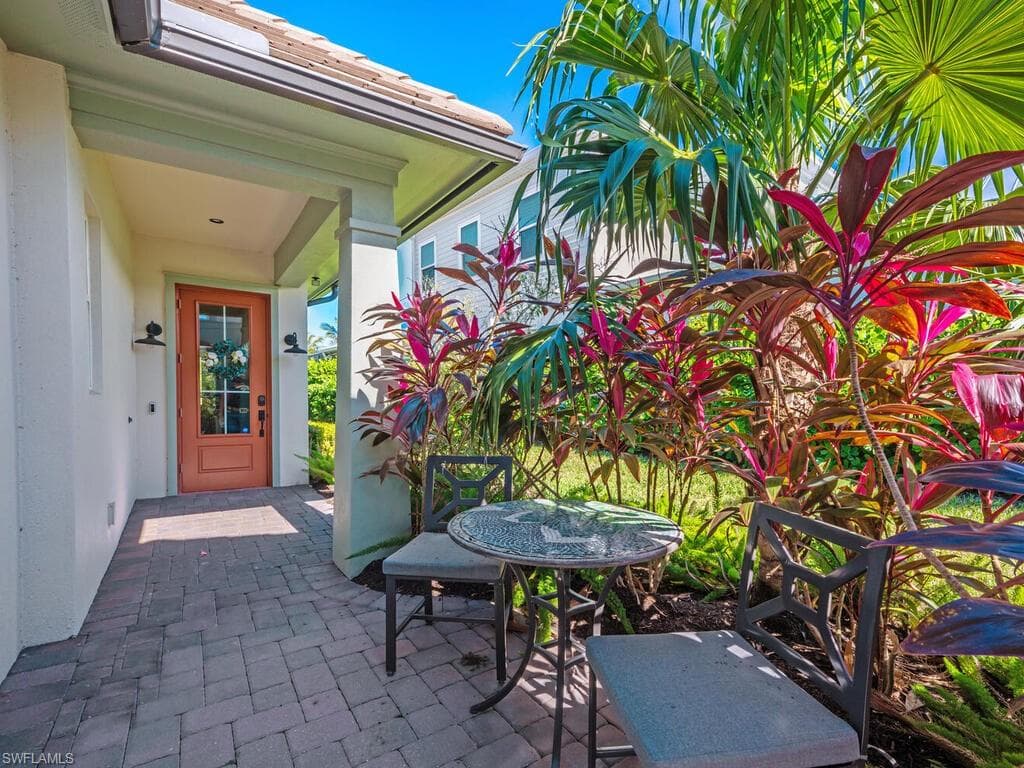 14167 Nautica Ct, Naples, FL 34114-5