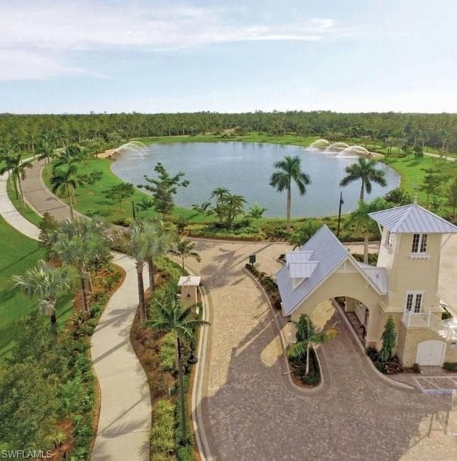 14658 Topsail Dr, Naples, FL 34114-30