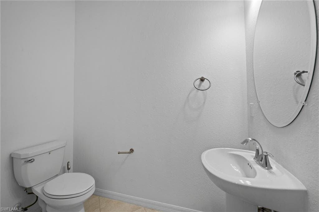 2878 Blossom Way, Naples, FL 34120-19