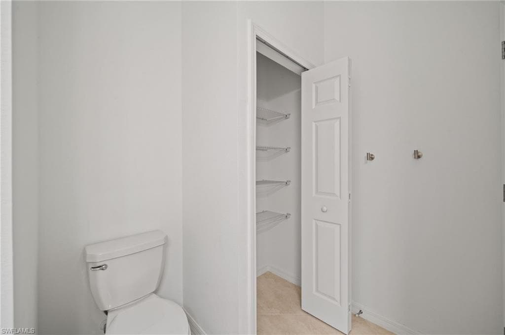 2878 Blossom Way, Naples, FL 34120-31
