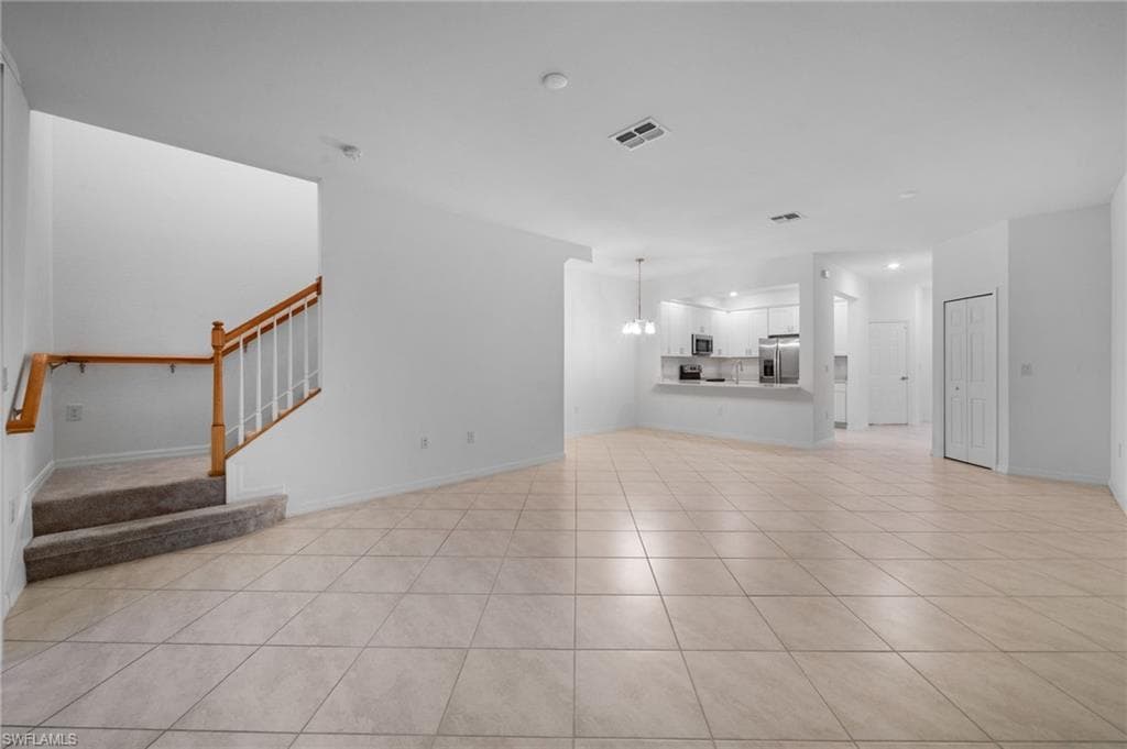 2878 Blossom Way, Naples, FL 34120-8