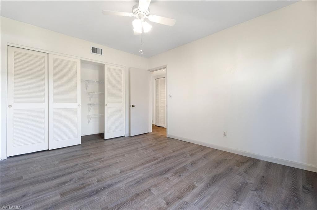 1814 Kings Lake Blvd 201, Naples, FL 34112-18