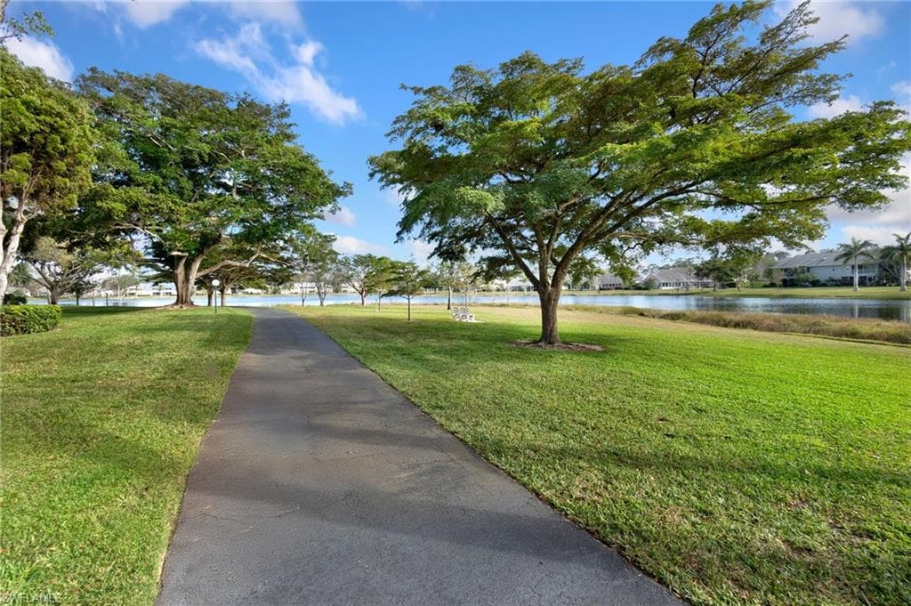 1814 Kings Lake Blvd 201, Naples, FL 34112-23