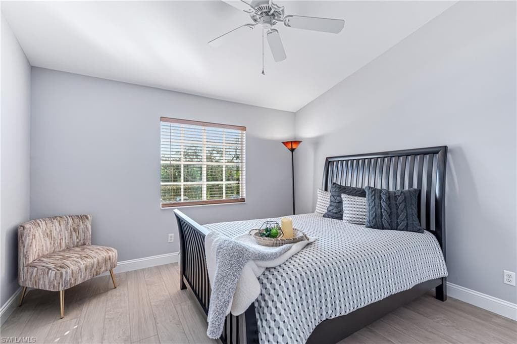 8075 Tiger Cv 1711, Naples, FL 34113-16