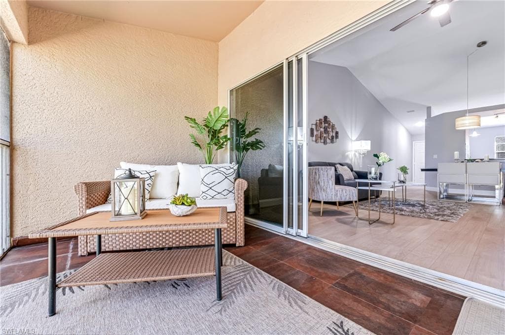 8075 Tiger Cv 1711, Naples, FL 34113-22