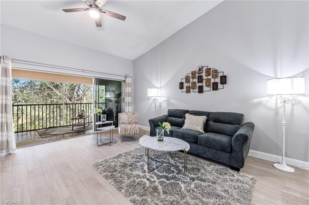 8075 Tiger Cv 1711, Naples, FL 34113-3
