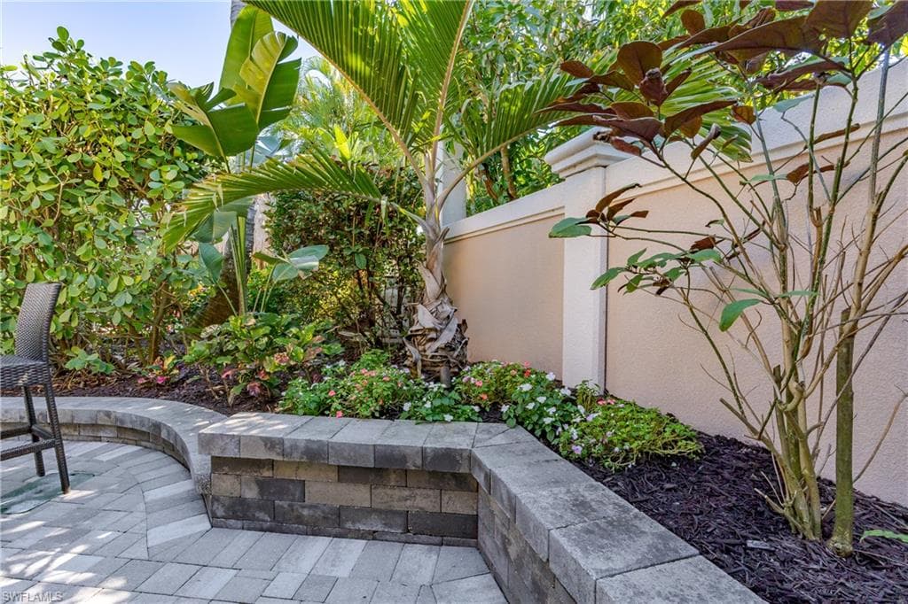 13467 Snook Cir, Naples, FL 34114-12