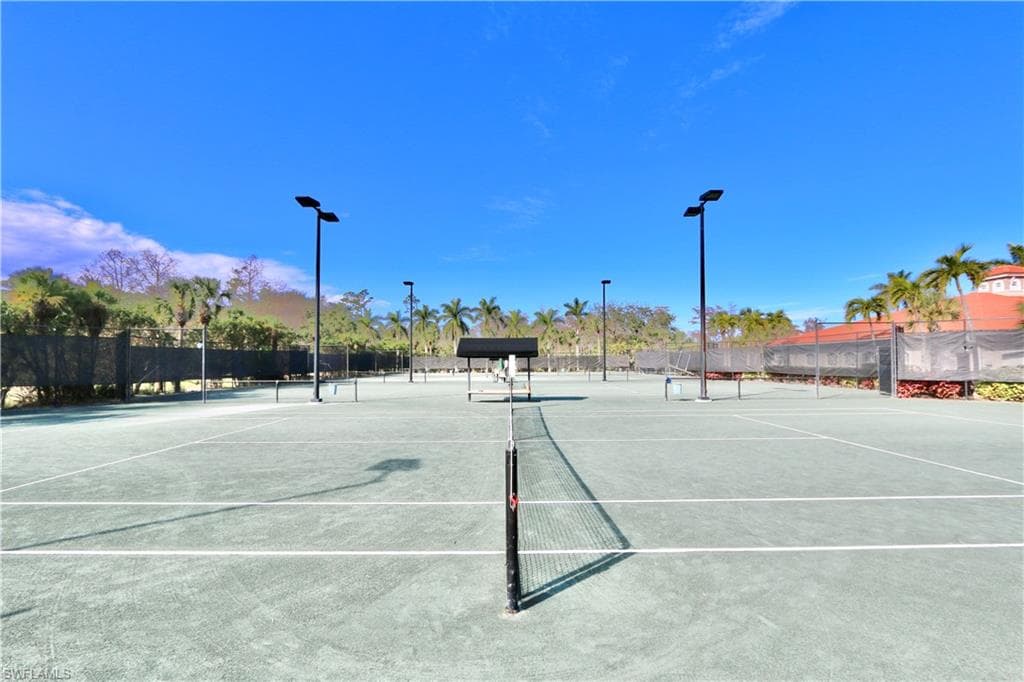 4844 Hampshire Ct 106, Naples, FL 34112-30