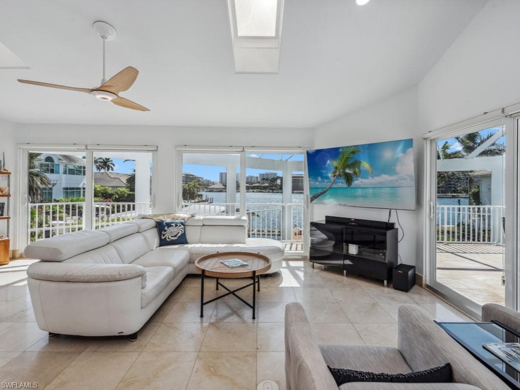 415 Swiss Ct, Marco Island, FL 34145-19