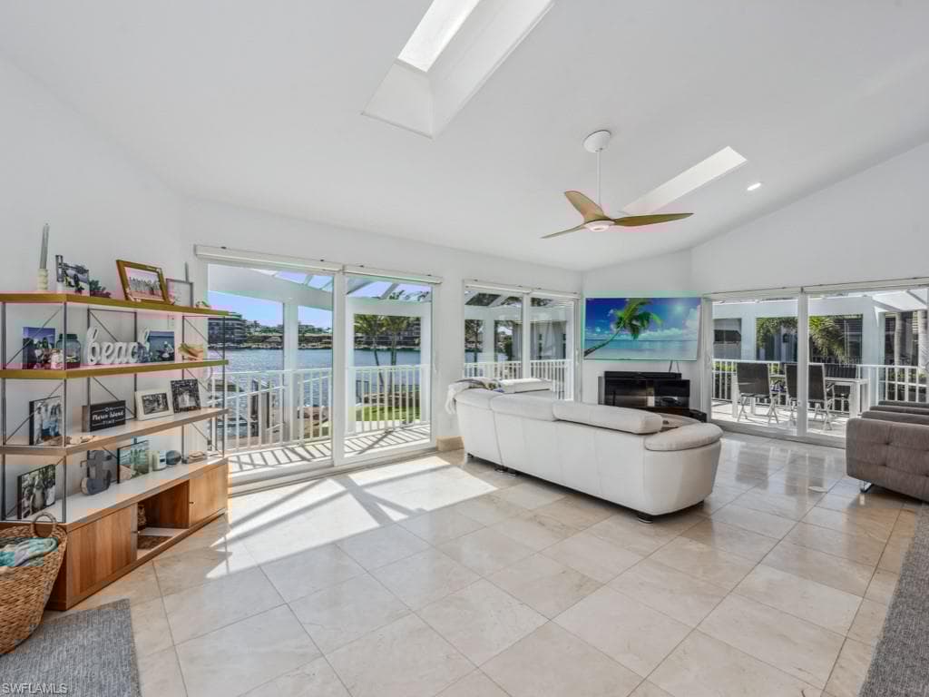 415 Swiss Ct, Marco Island, FL 34145-20
