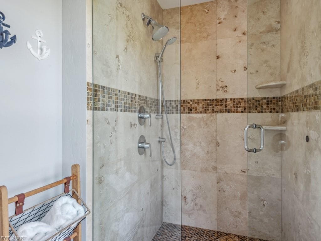 415 Swiss Ct, Marco Island, FL 34145-23