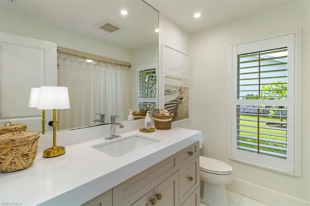 449 Forest Hills Blvd, Naples, Fl 34113-20