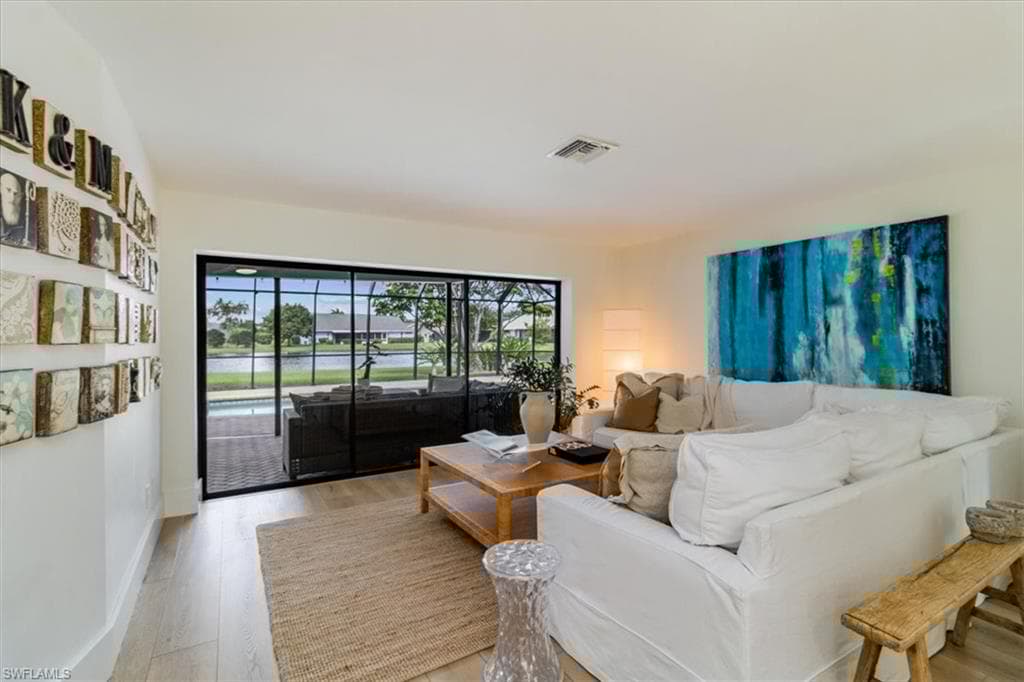 449 Forest Hills Blvd, Naples, Fl 34113-6