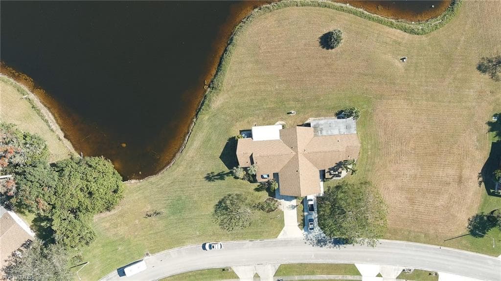 147 Round Key Cir P1, Naples, FL 34112-4