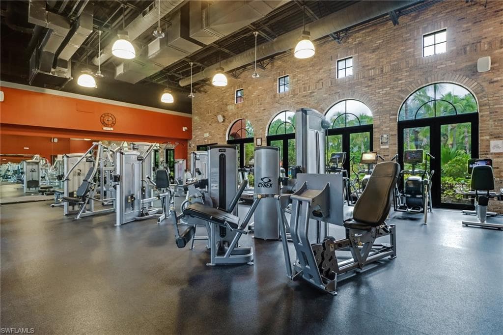 8997 Cambria Cir 2002, Naples, FL 34113-8