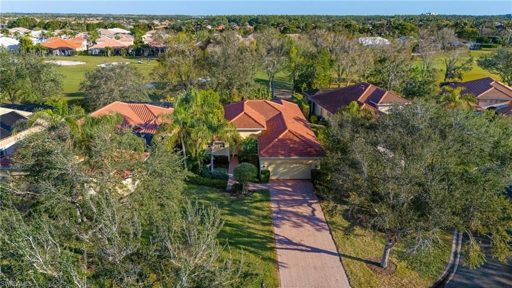 6937 Bent Grass Dr, Naples, FL 34113-28