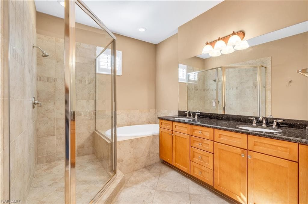 9077 Rialto St 6101, Naples, FL 34113-17