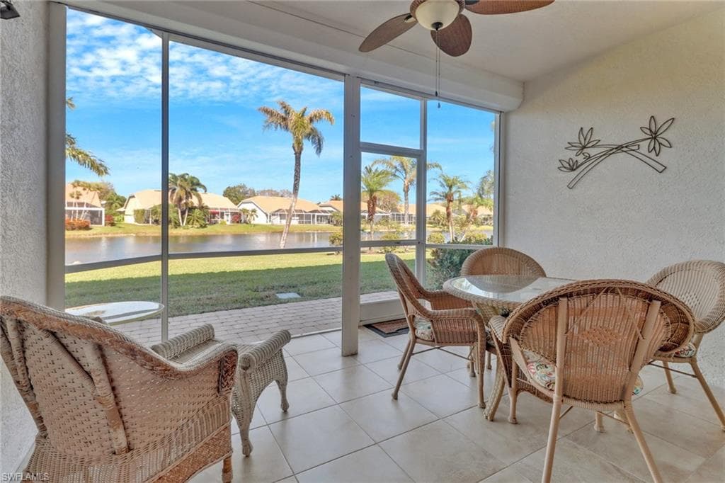 9035 Michael Cir 5, Naples, FL 34113-1