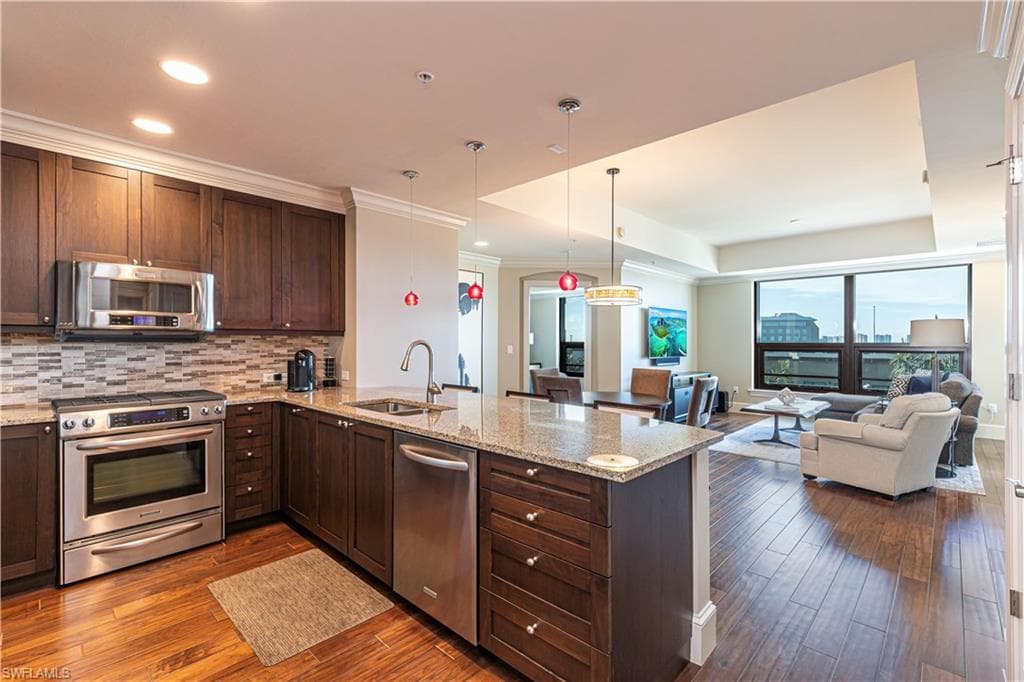 9115 Strada Pl 5506, Naples, FL 34108-6