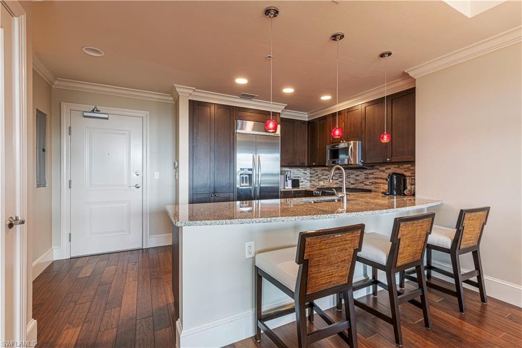 9115 Strada Pl 5506, Naples, FL 34108-8