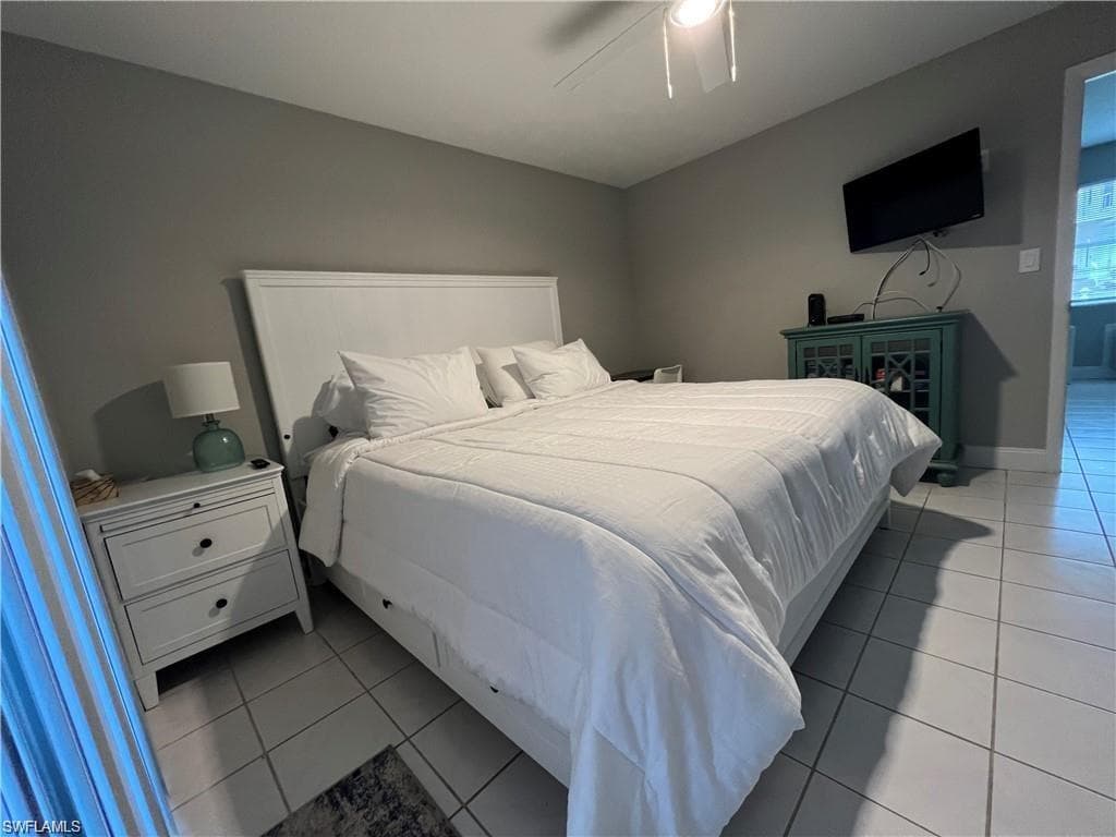 850 Palm St F4, Marco Island, FL 34145-10