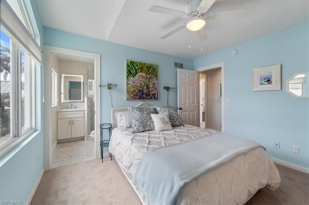 180 6th Ave S 3, Naples, FL 34102-21