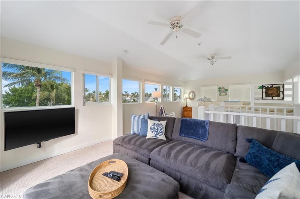 180 6th Ave S 3, Naples, FL 34102-28