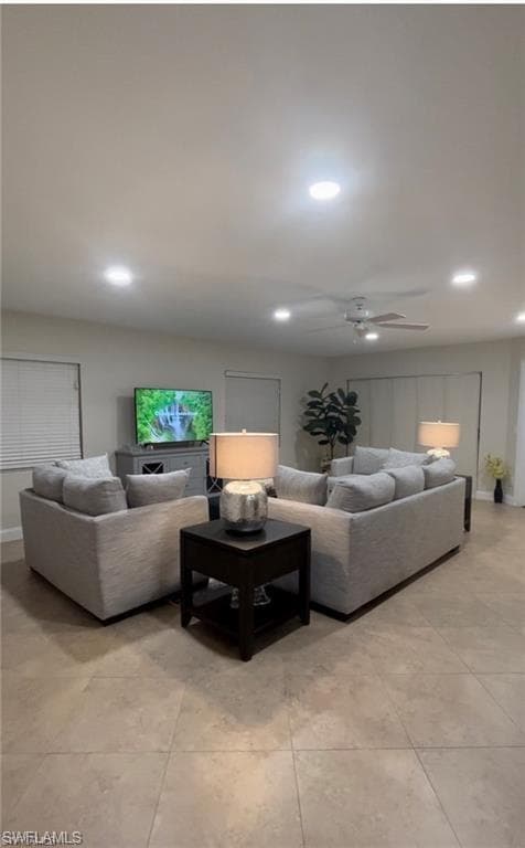 9621 Crescent Garden Dr G-101, Naples, FL 34109-17