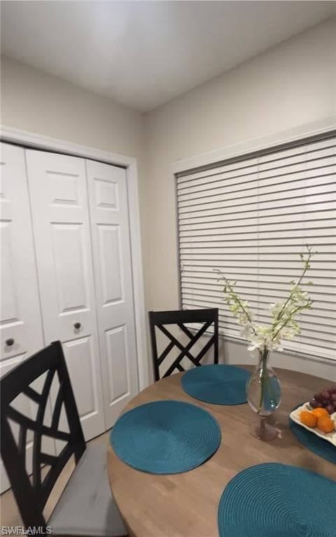 9621 Crescent Garden Dr G-101, Naples, FL 34109-21