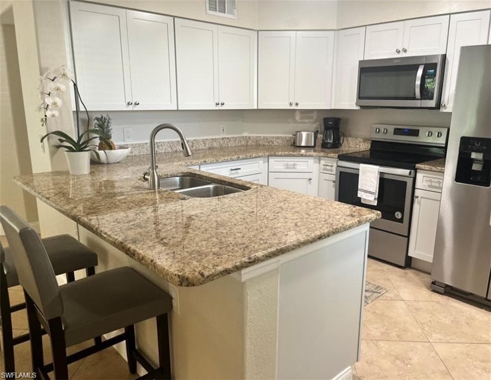 9621 Crescent Garden Dr G-101, Naples, FL 34109-3