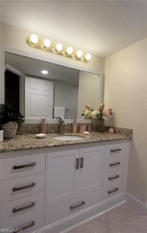 9621 Crescent Garden Dr G-101, Naples, FL 34109-46