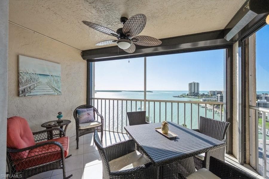 901 Collier Ct 5-903, Marco Island, FL 34145-1