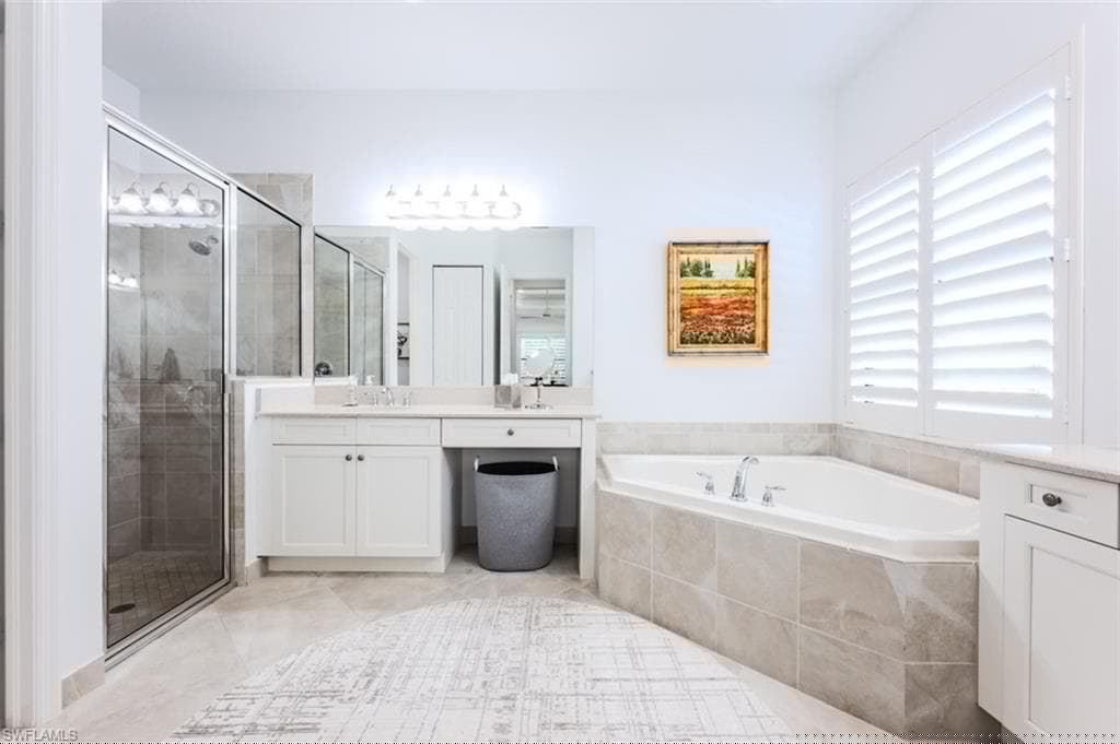 13670 Mandarin Cir, Naples, FL 34109-17