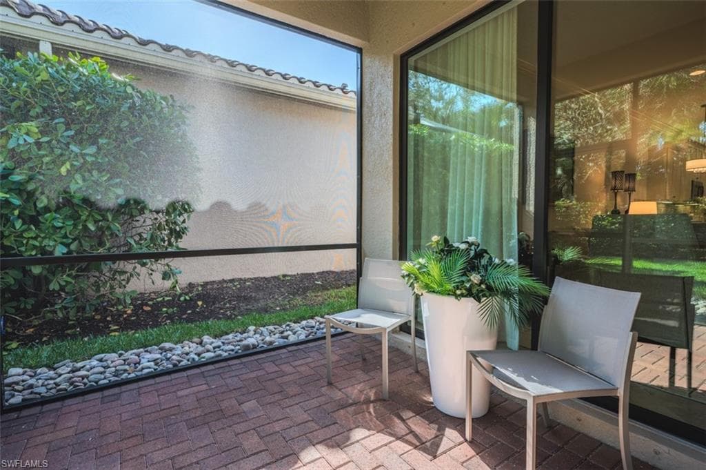 13670 Mandarin Cir, Naples, FL 34109-25