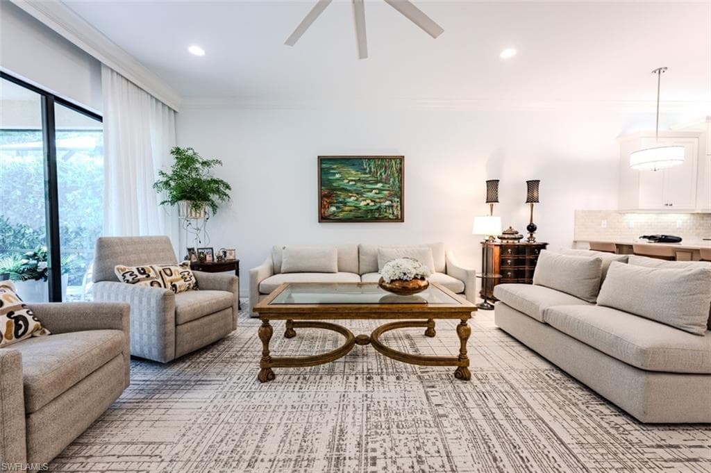 13670 Mandarin Cir, Naples, FL 34109-4